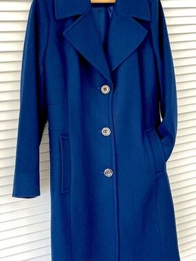 Beautiful Like New MICHAEL KORS Wool Coat size Medium M Blue